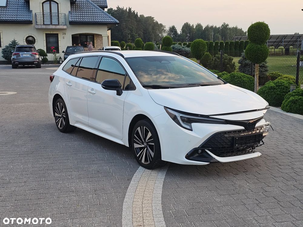 Toyota Corolla 2.0 Hybrid Style - 1