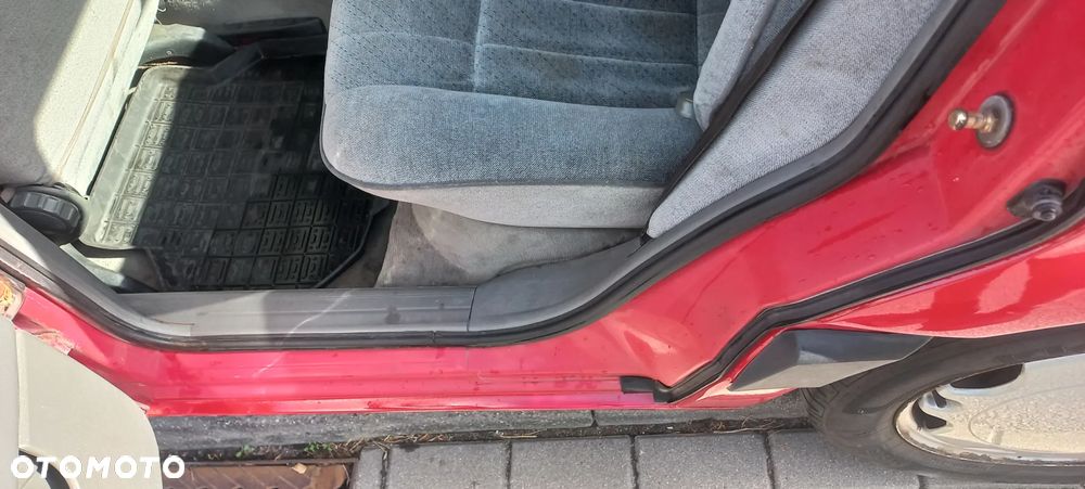 Volkswagen Passat 1.9 TD CL - 20