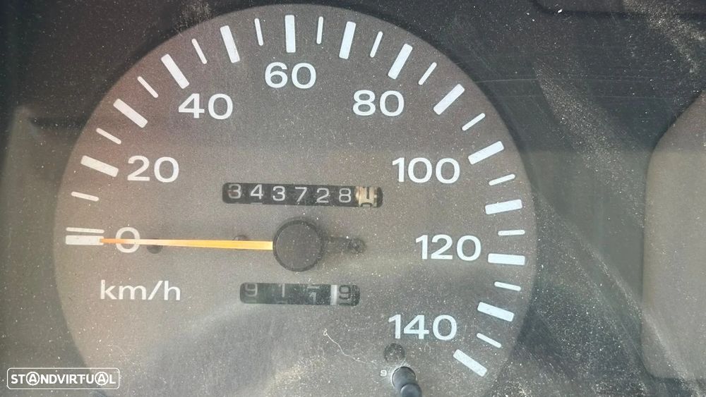Nissan Cabstar 3.000cc Rodado Duplo - 9