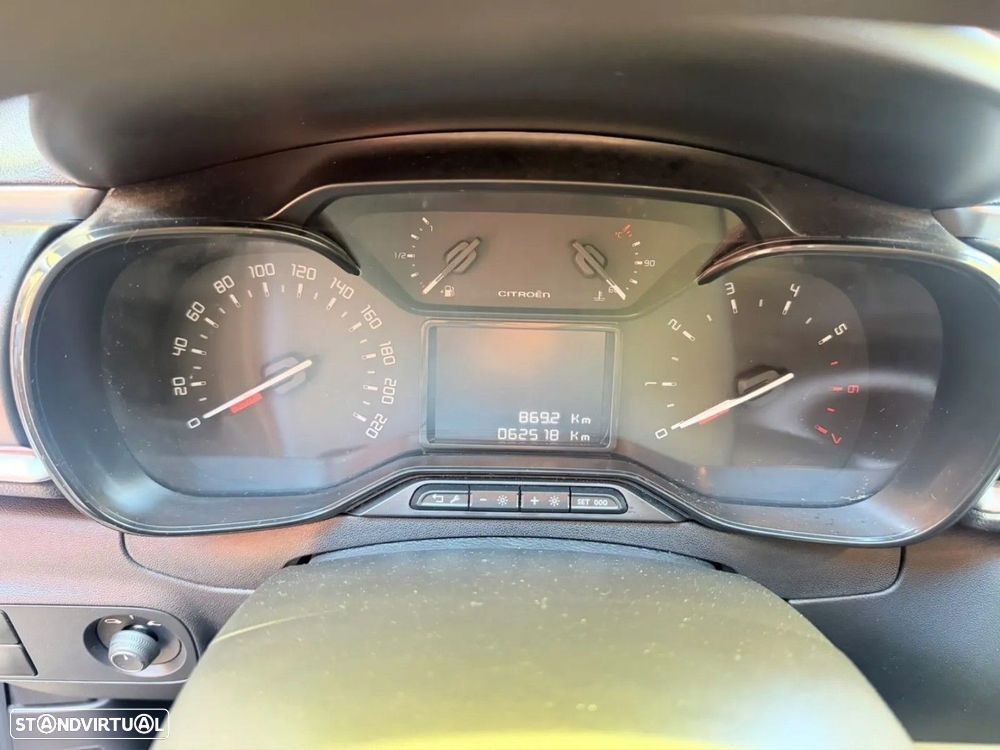 Citroën C3 1.2 PureTech Shine EAT6 - 10