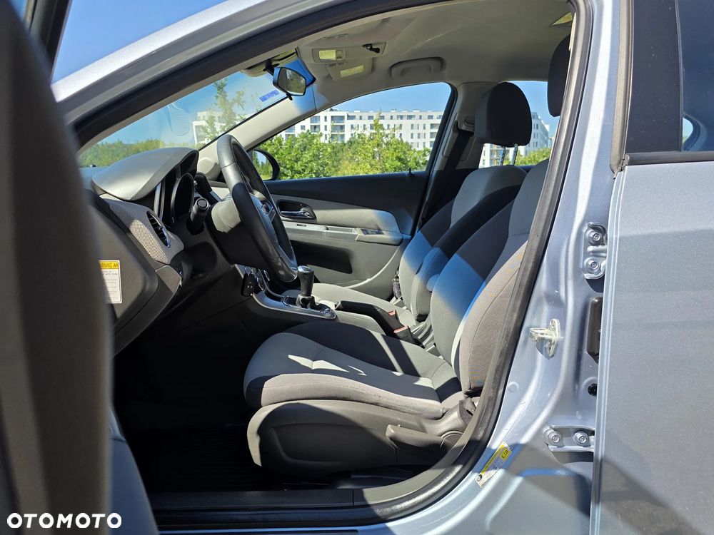 Chevrolet Cruze 2.0 VDCi LS - 10
