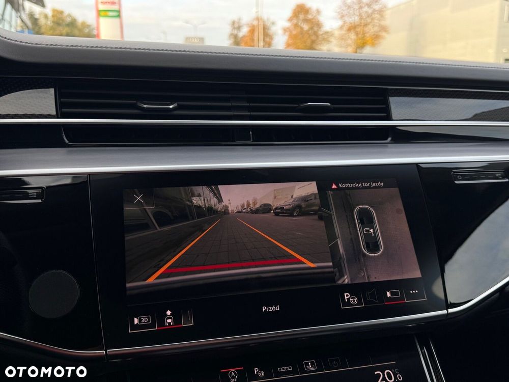 Audi S8 - 33