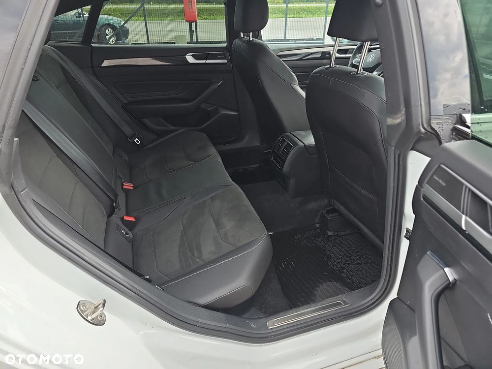 Volkswagen Arteon 2.0 TSI R-Line DSG - 23