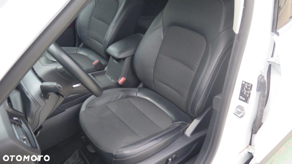 Ford Kuga 2.5P PHEV FWD Titanium - 12