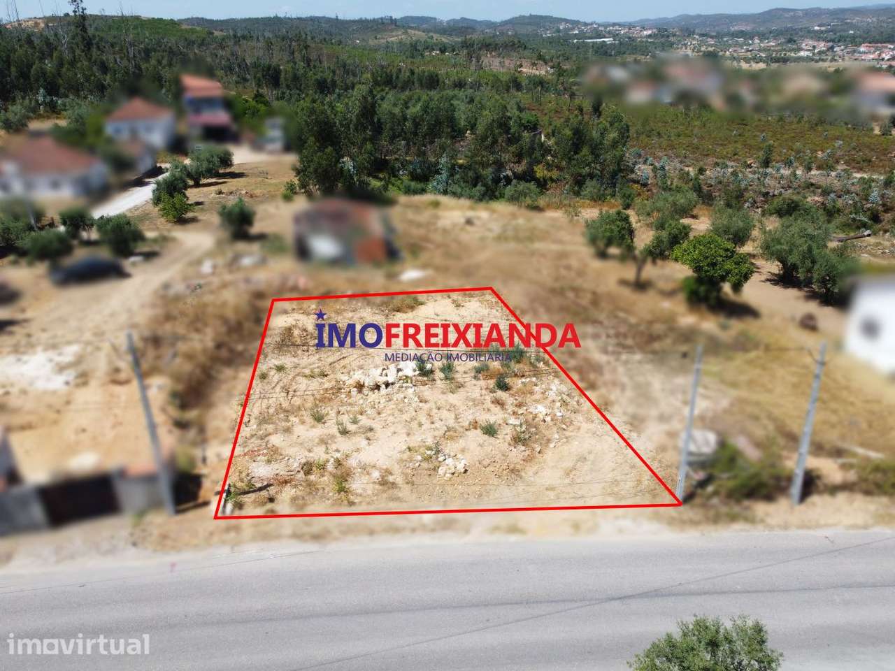 Terreno para moradia T3 nos Abades com projeto em aprovação - Grande imagem: 3/12