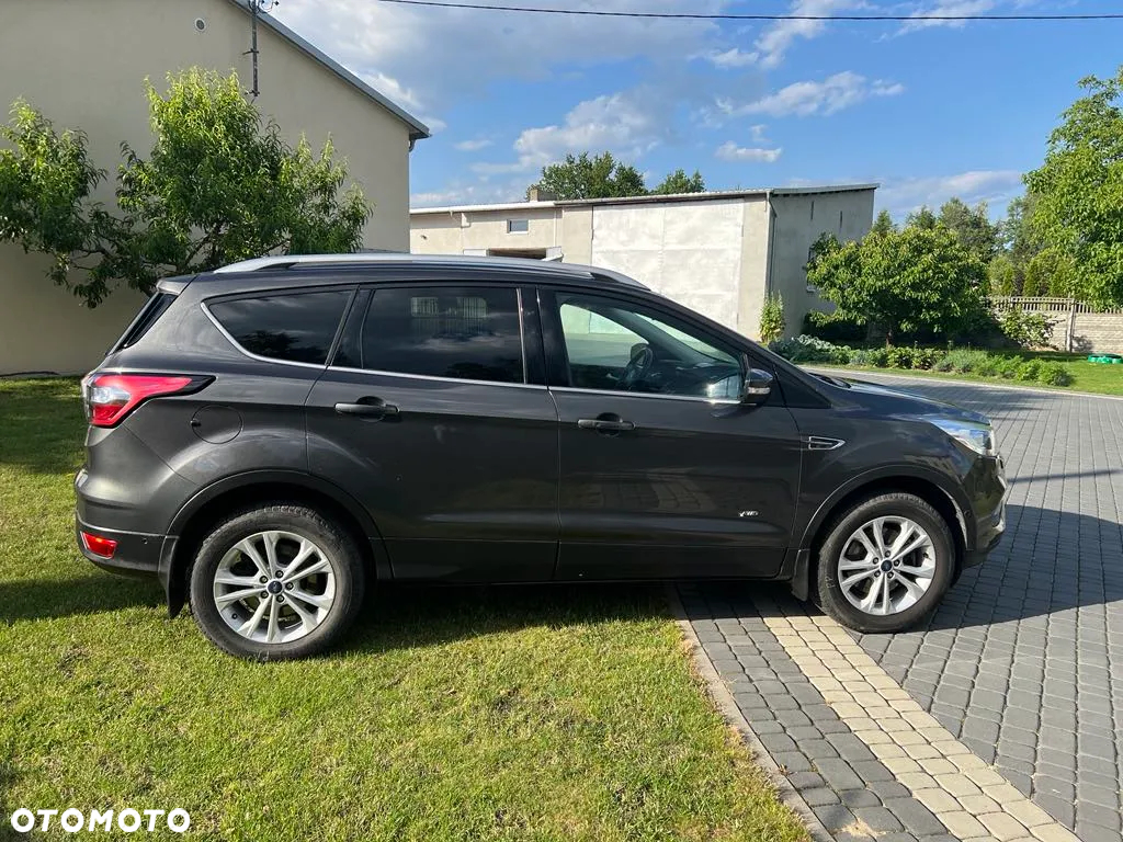 Ford Kuga 2.0 TDCi AWD Titanium - 3