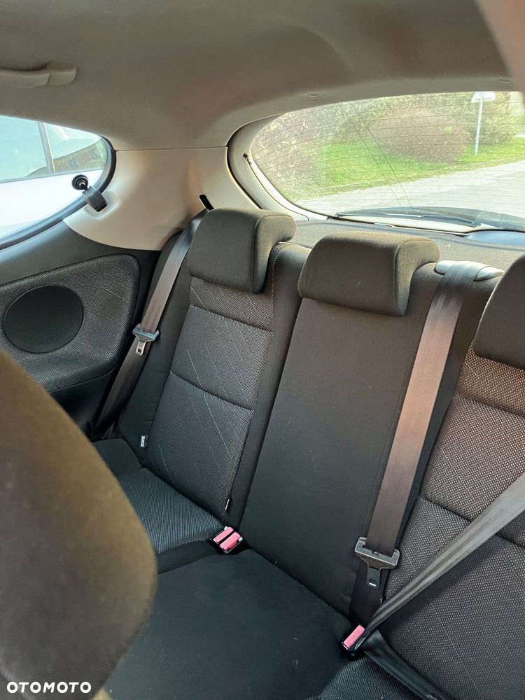 Peugeot 207 1.6 16V Speed - 6