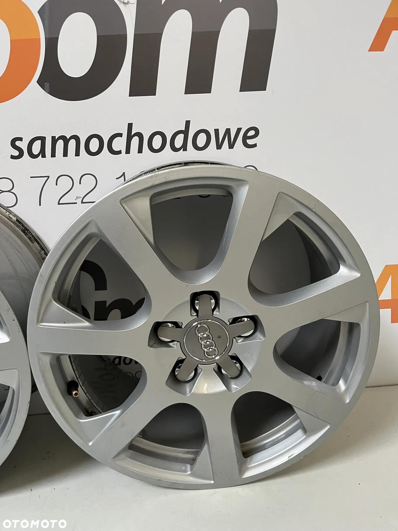 FELGI 3SZT AUDI Q5 8Jx17 ET39 FELGA ALUMINIOWA - 4