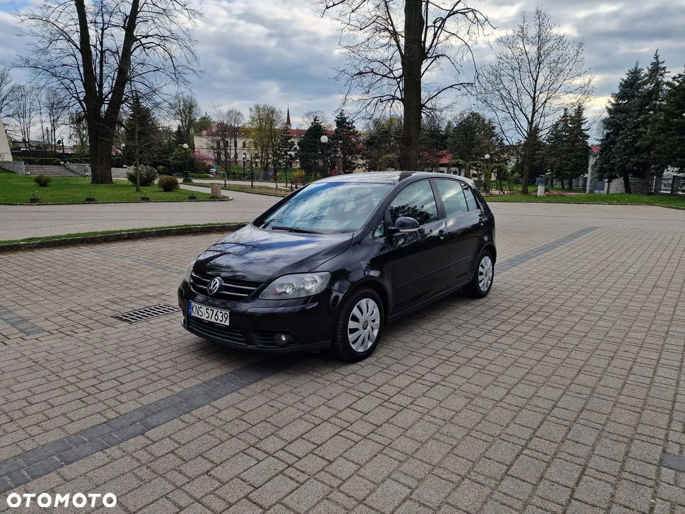 Volkswagen Golf 1.9 TDI Sportline - 1