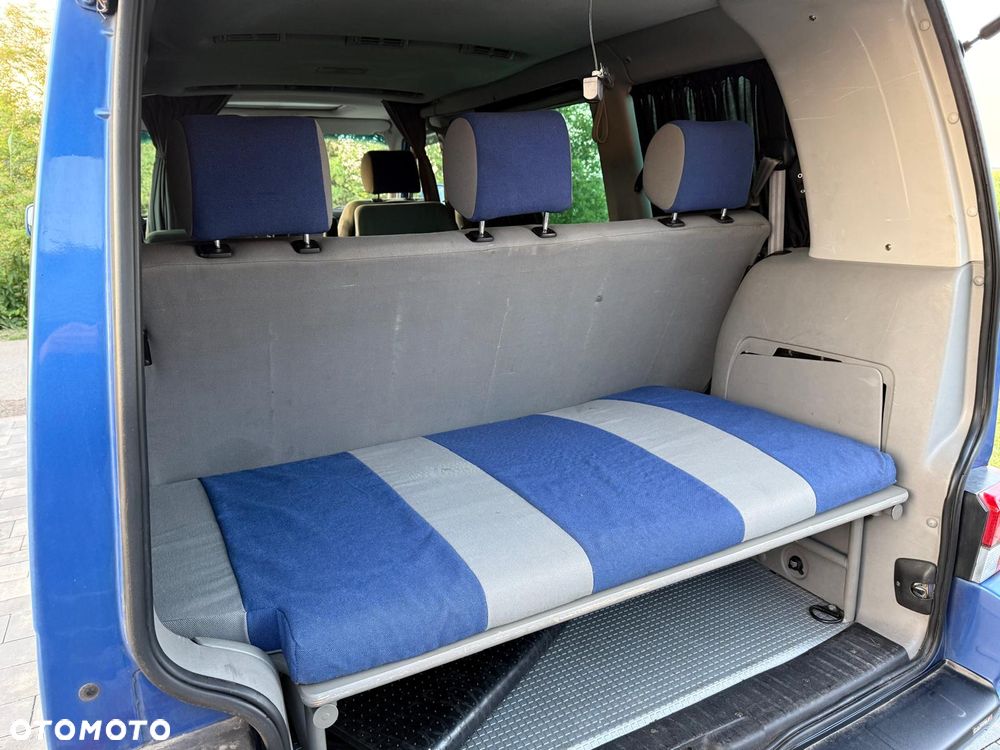 Volkswagen Multivan Standard - 25