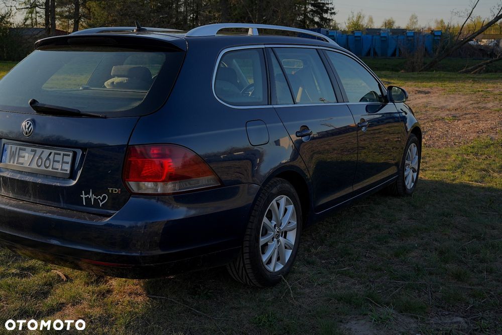 Volkswagen Golf 1.6 TDI Comfortline - 10