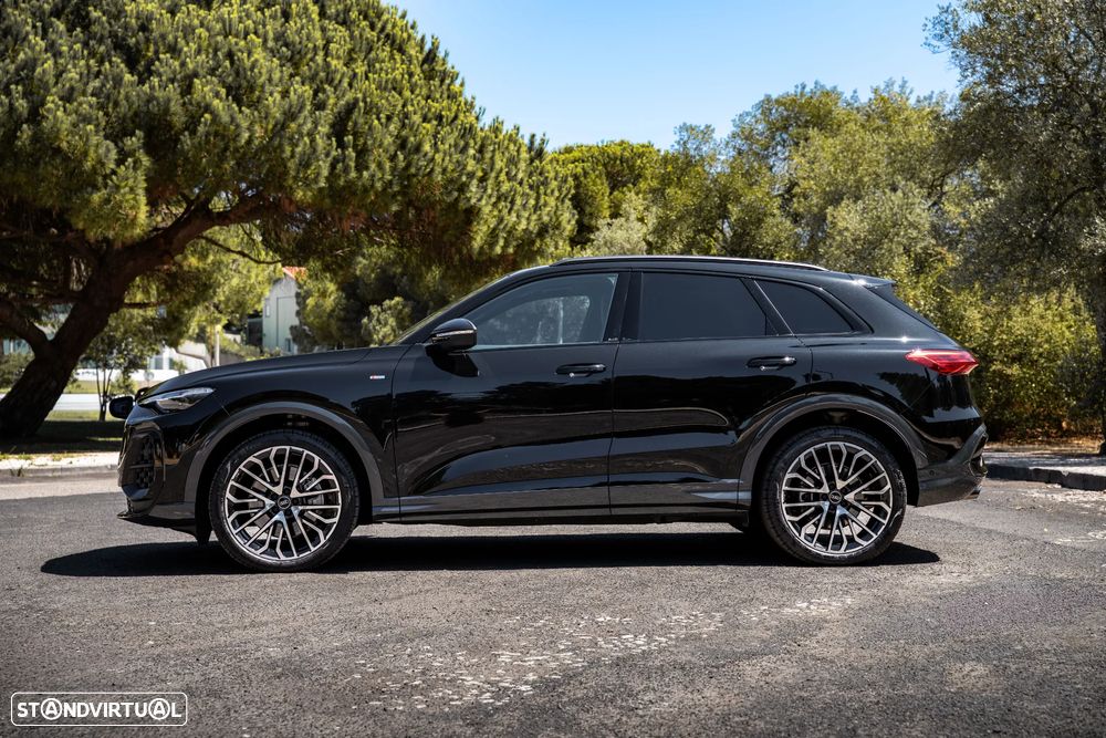 Audi Q5 40 TDI quattro S line S tronic - 2