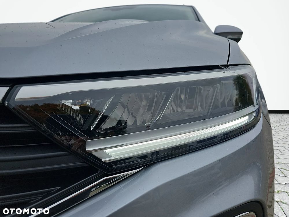 Volkswagen T-Roc 1.5 TSI Life - 15