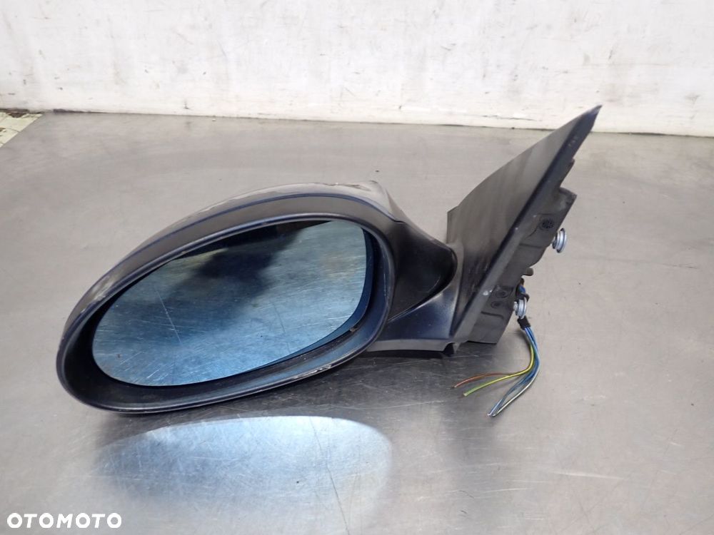 LUSTERKO LEWE ELEKTRYCZNE BMW 118 2.0 24024010 - 1