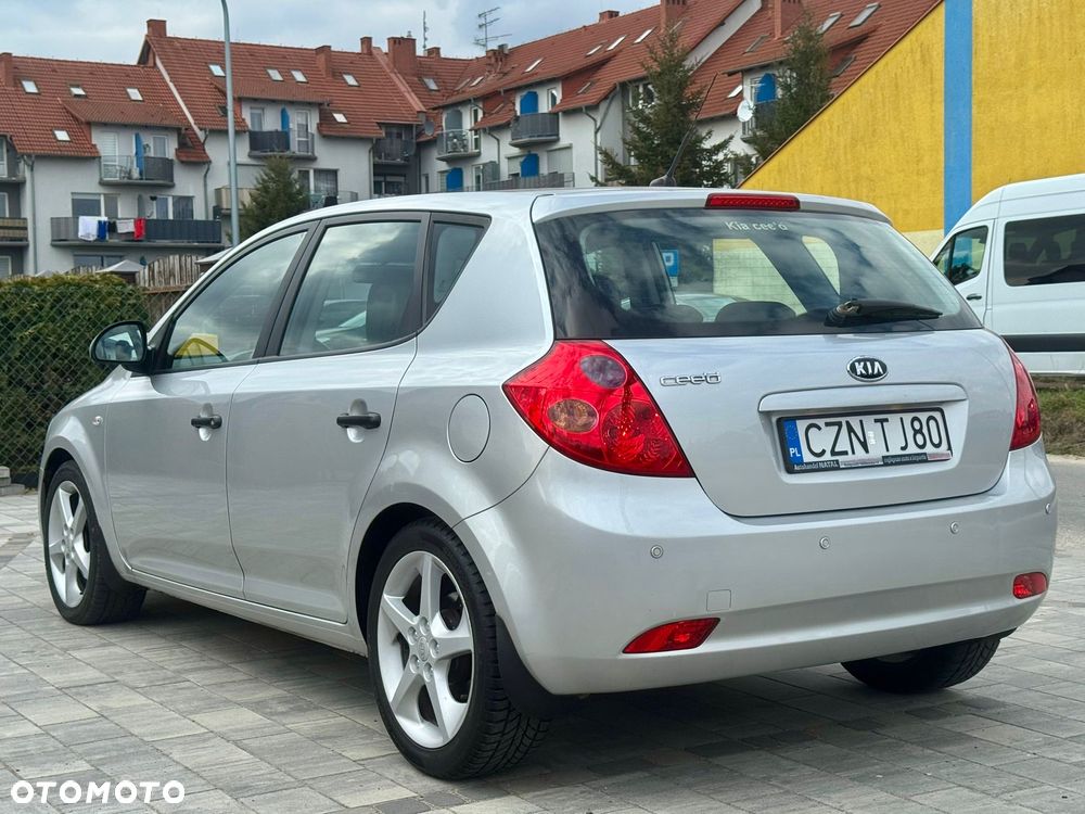 Kia Ceed 1.4 Comfort + - 2