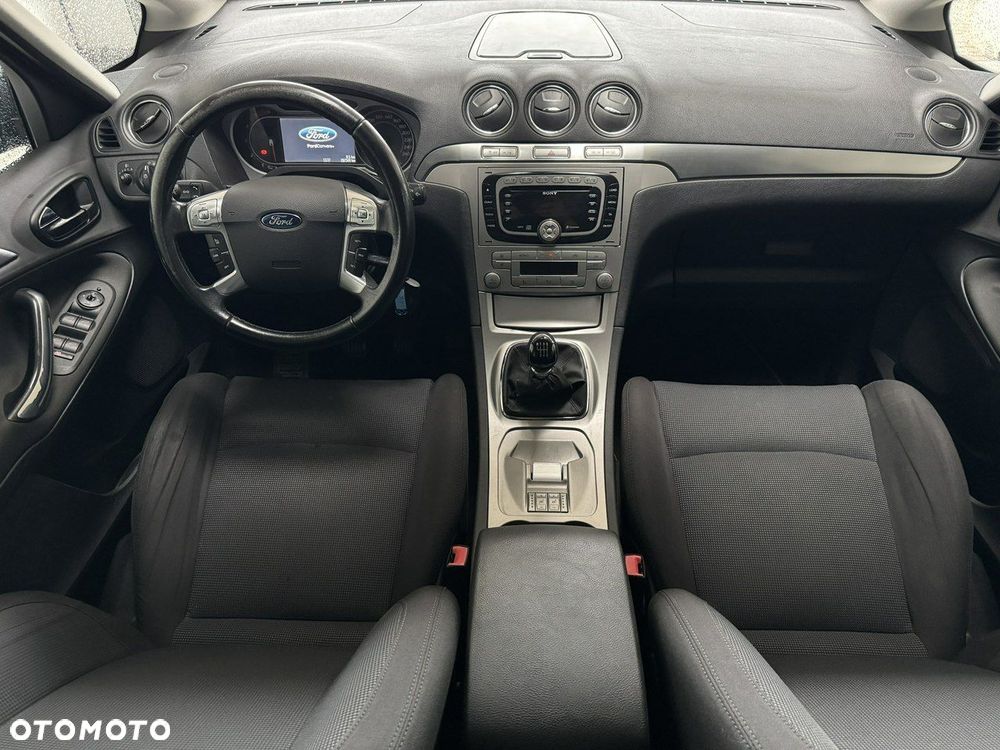 Ford S-Max 2.0 TDCi DPF Titanium - 26