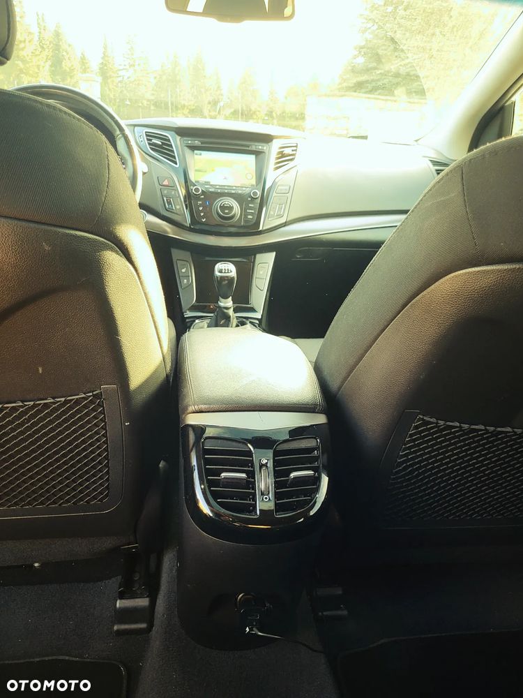 Hyundai i40 2.0 GDI Comfort + - 20