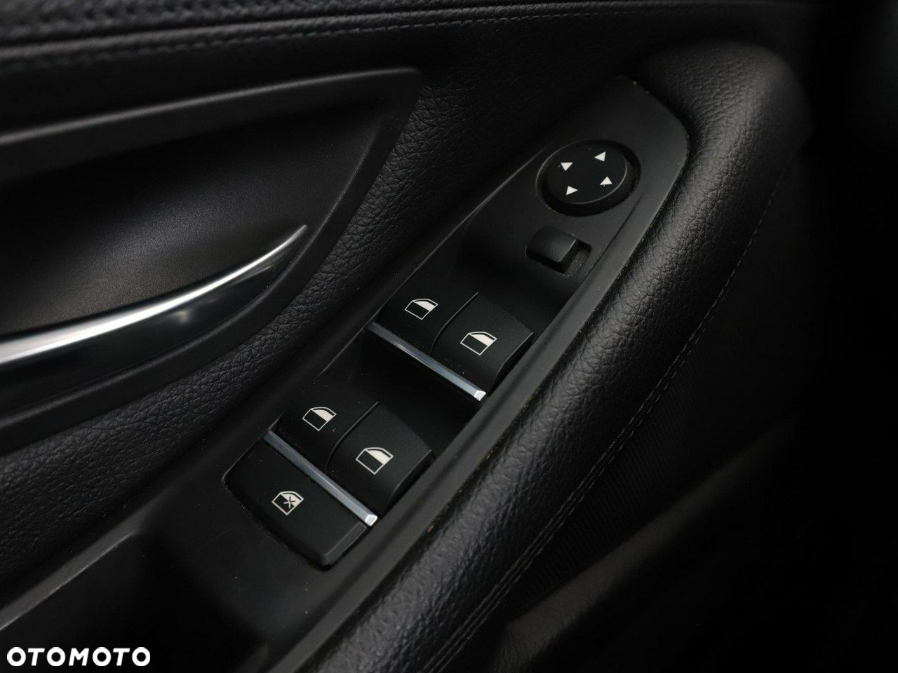 BMW Seria 5 520d - 34