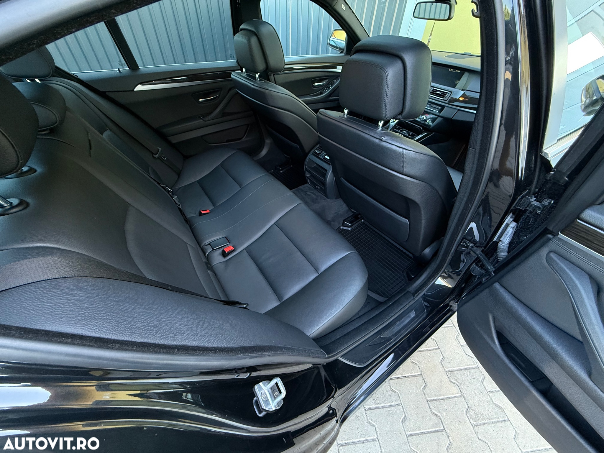 BMW Seria 5 520d Aut. - 8
