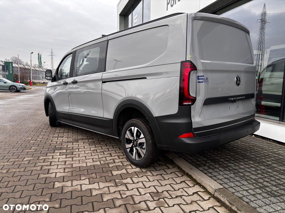Volkswagen Transporter Plus PanAmericana 2,0 TDI 150 KM 8-aut L2 - 16