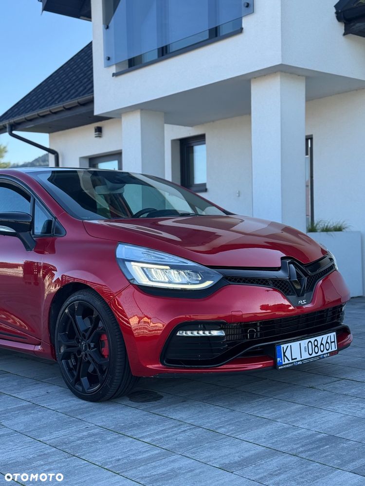 Renault Clio 1.6 R.S 200 EDC - 11