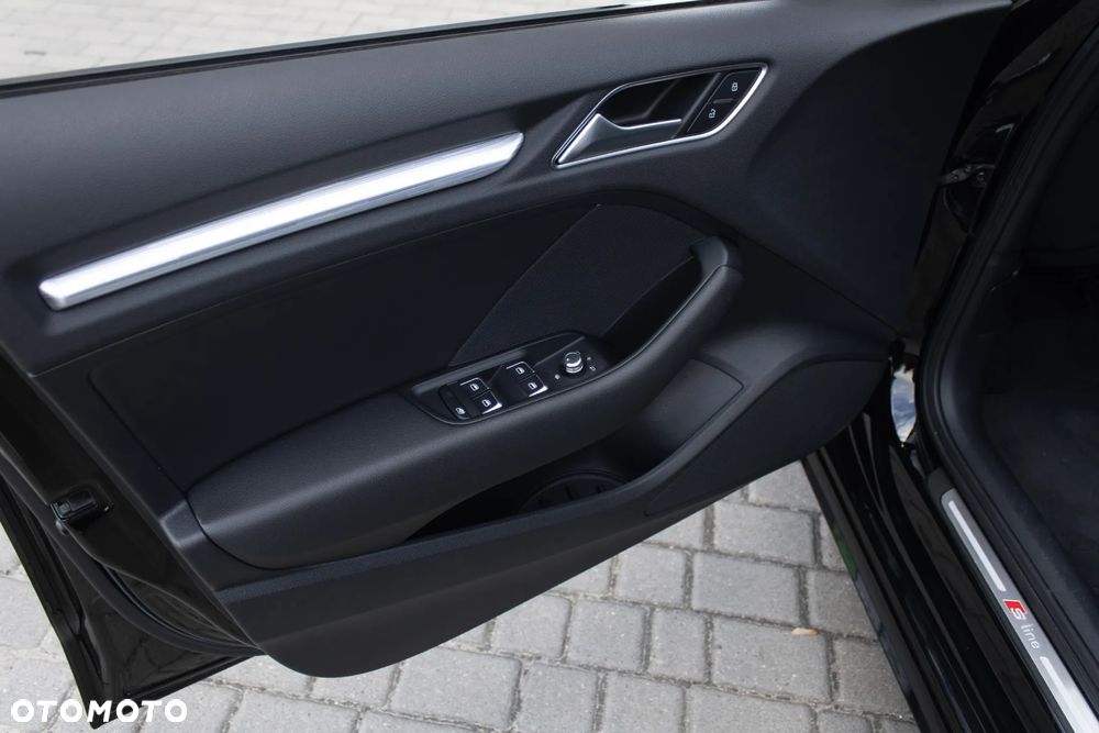 Audi A3 Sportback 1.4 TFSI S line Sportpaket - 37