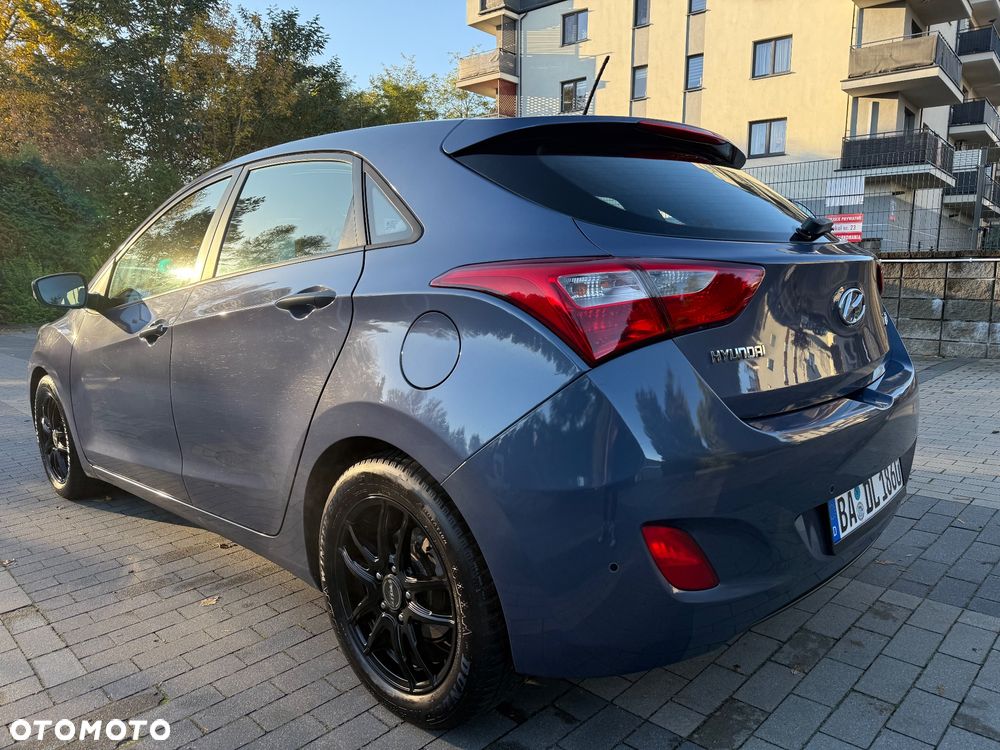 Hyundai i30 1.4 Style - 11