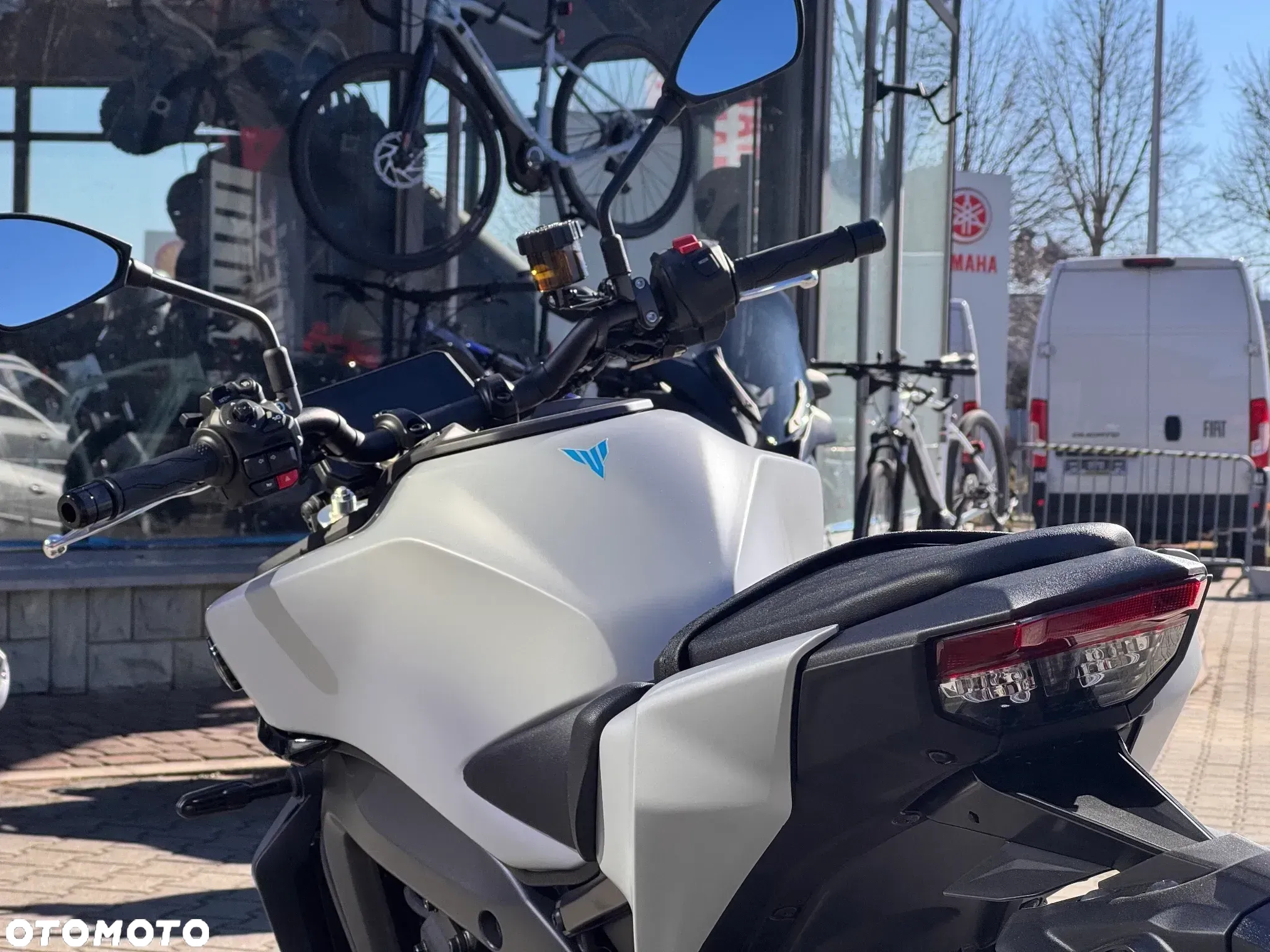 Yamaha MT - 3