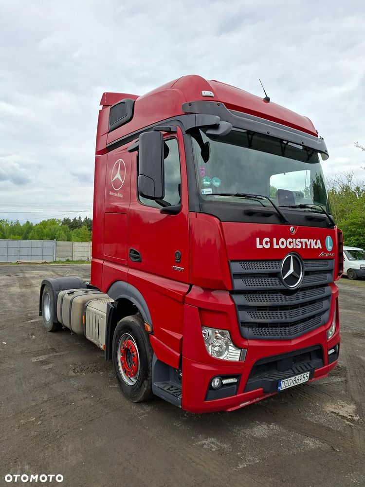Mercedes-Benz ACTROS - 5