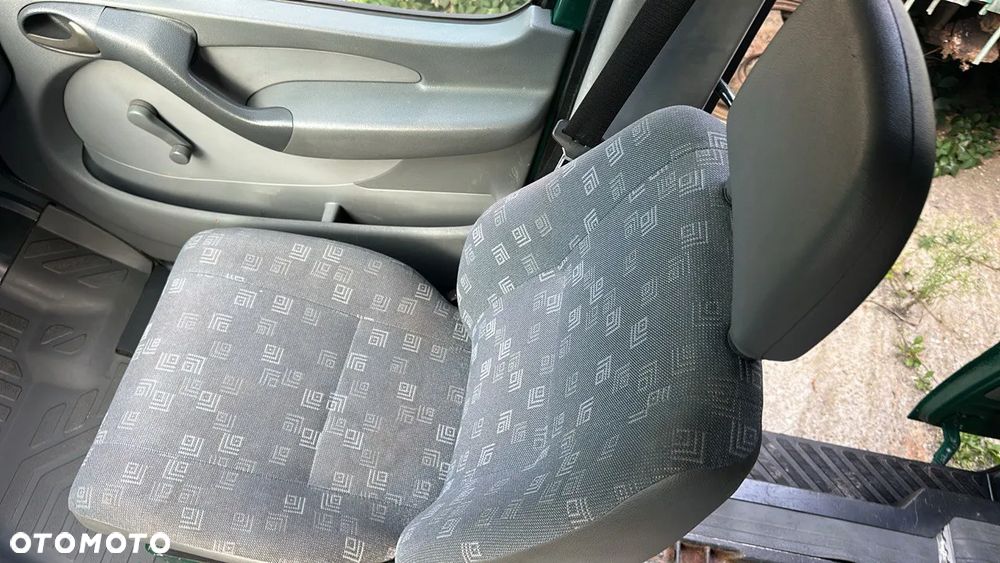 Mercedes-Benz Sprinter 311 CDI 903.622 - 23