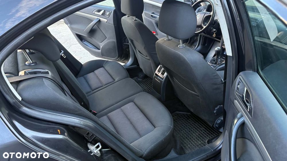 Skoda Octavia 2.0 TDI Ambiente - 19