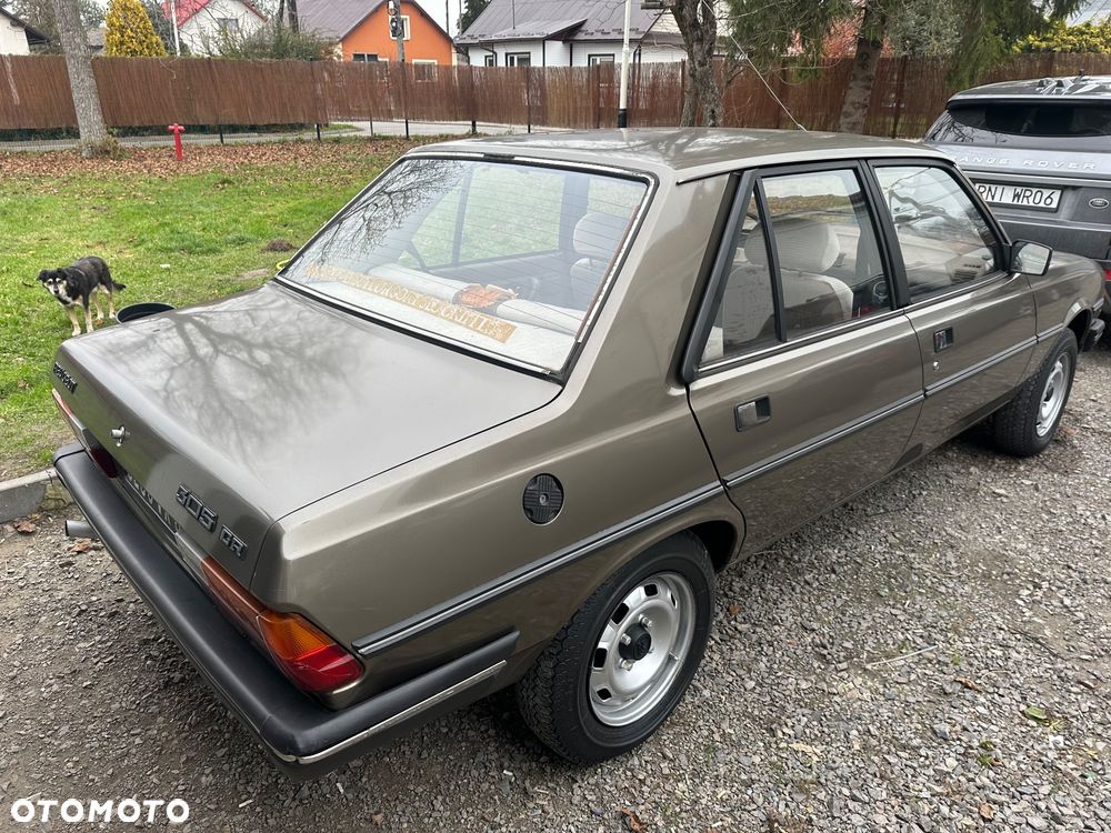 Peugeot 305 1.5 GR - 7