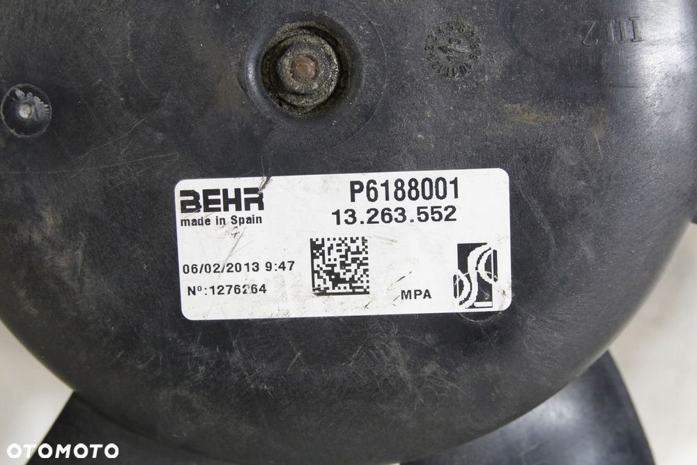 Wentylator chłodnicy śmigło silnik Oryg 13.263.552 p6188001 Opel Corsa d - 2