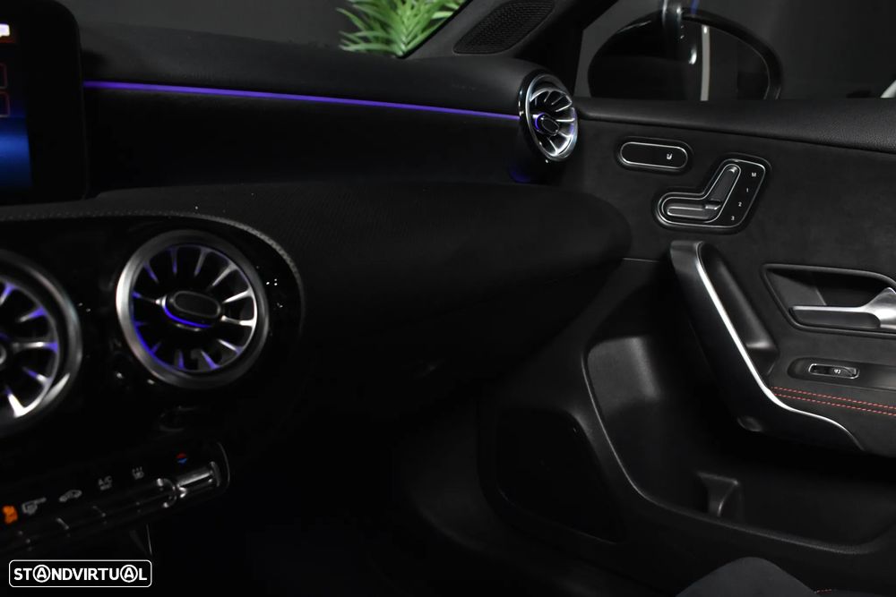 Mercedes-Benz A 250 e 8G-DCT AMG Line - 46