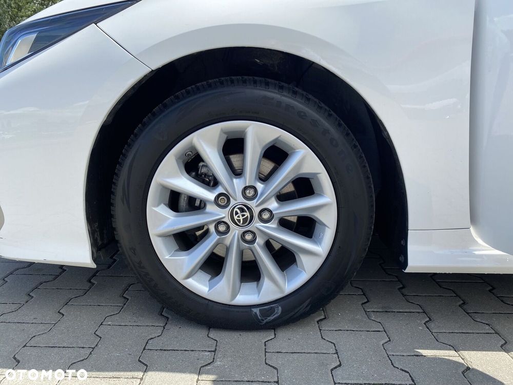 Toyota Corolla 1.8 Hybrid Comfort - 28