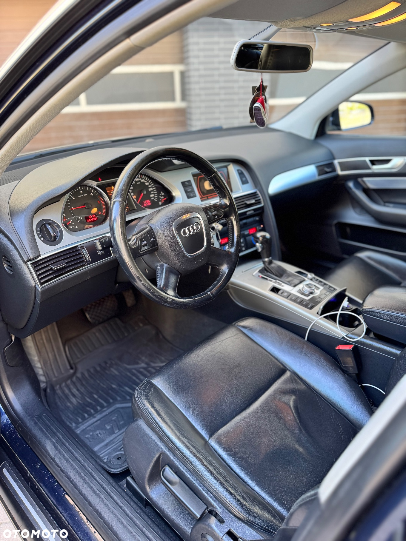 Audi A6 2.0 TDI Multitronic - 9