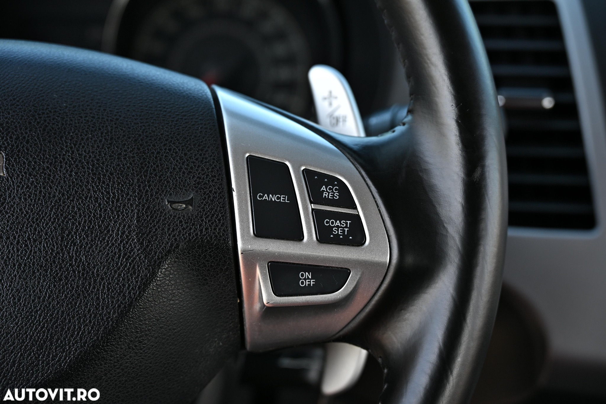 Peugeot 4007 2.2 HDI Premium - 18