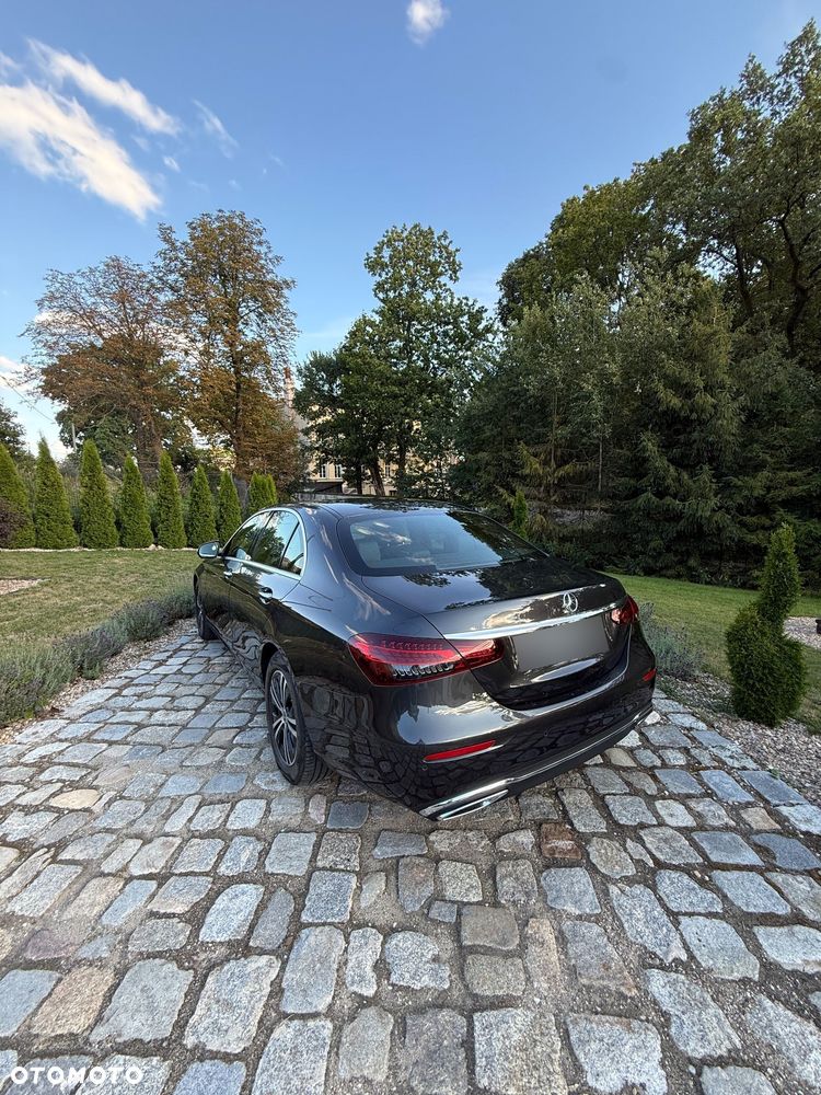 Mercedes-Benz Klasa E 300 d 4-Matic Avantgarde - 6