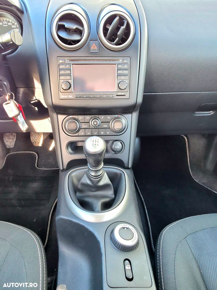 Nissan Qashqai 2.0 DCI 4 x 4 DPF acenta - 8