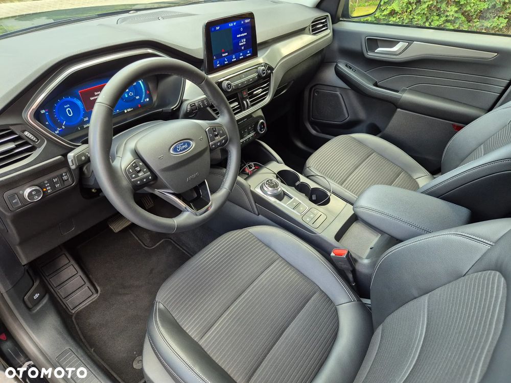 Ford Kuga 2.5 FHEV FWD Titanium X - 2