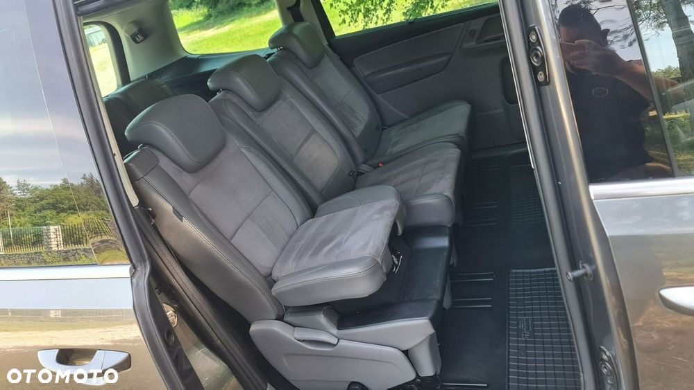 Volkswagen Sharan 2.0 TDI Highline - 10