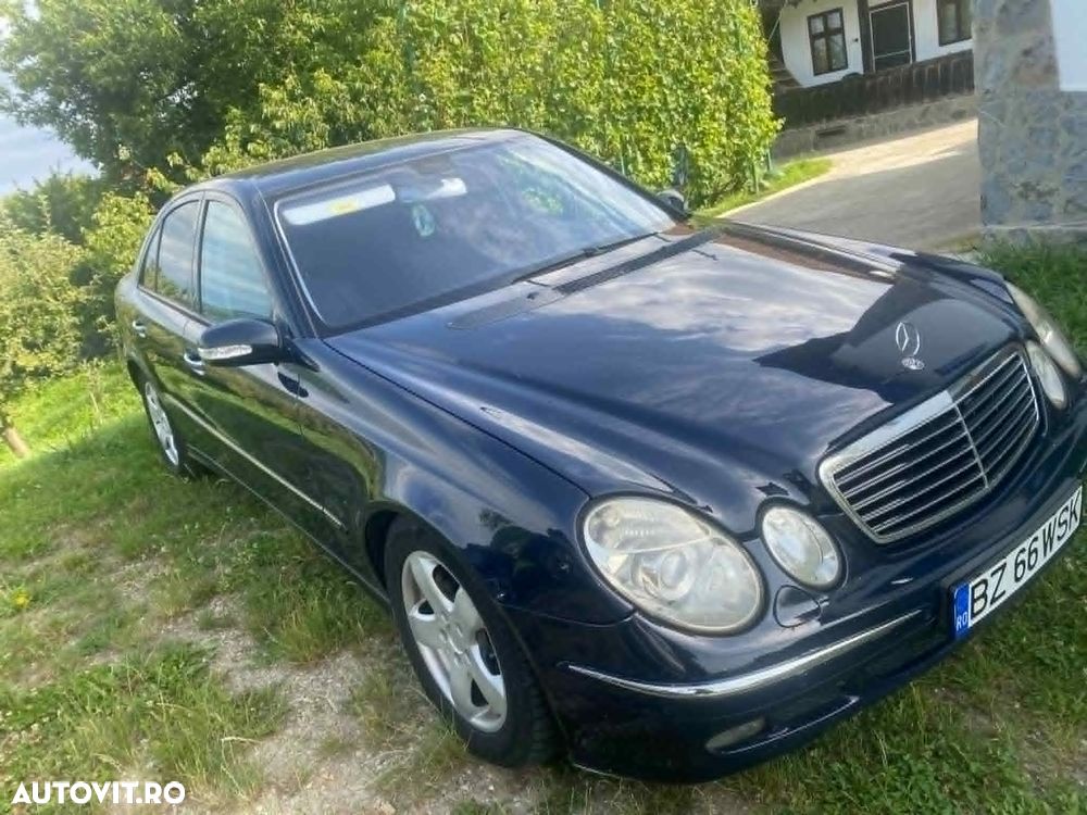 Mercedes-Benz E - 3