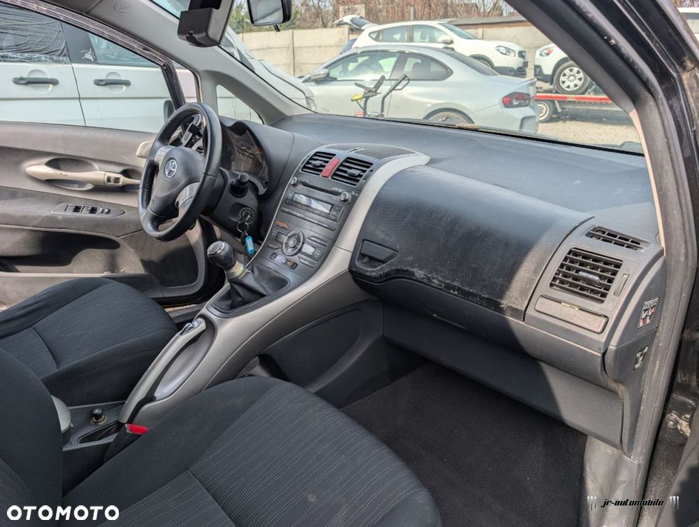 Toyota Auris 1.6 VVT-i Sol - 7