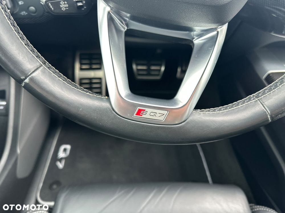 Audi SQ7 4.0 TDI Quattro Tiptronic - 23