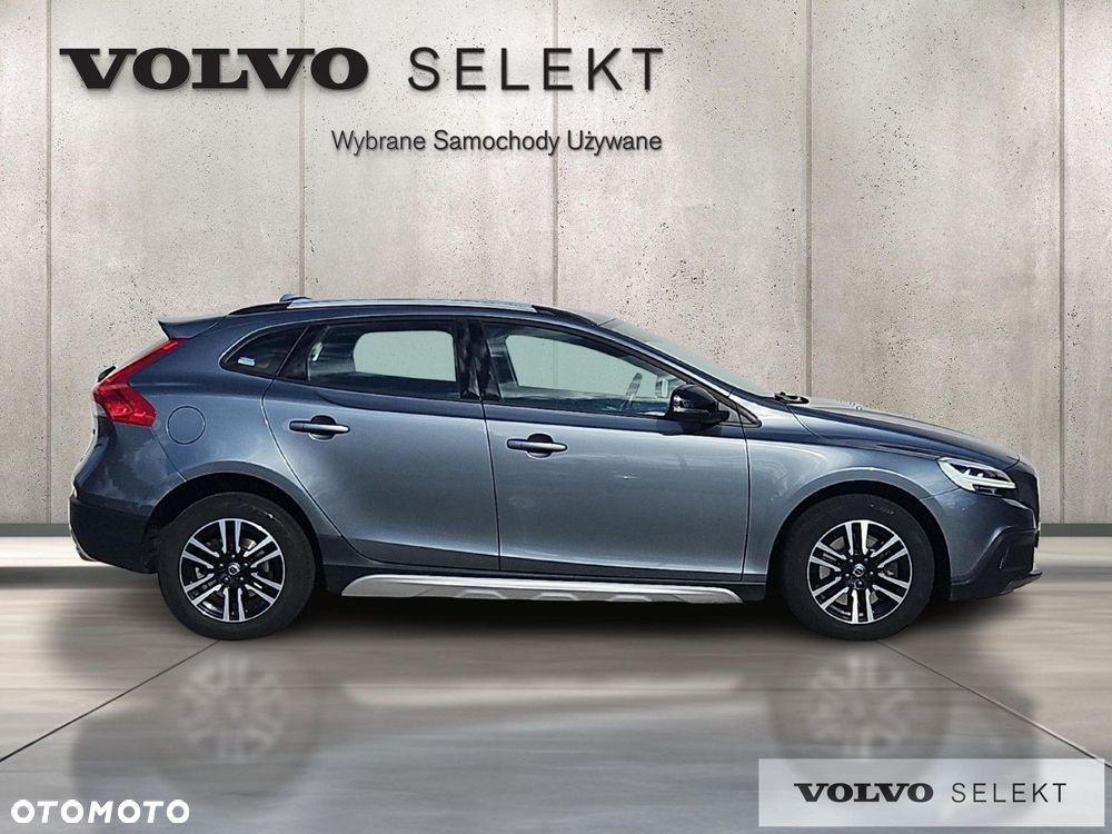 Volvo V40 T3 Drive-E Momentum - 6