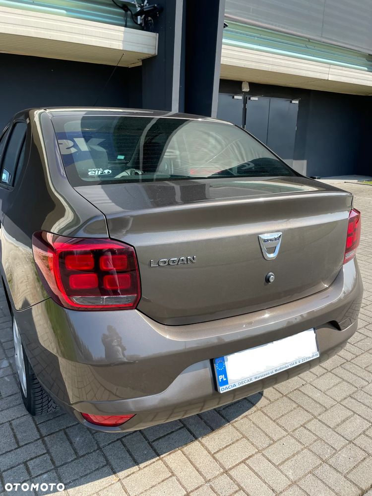 Dacia Logan 1.2 16V Laureate - 18