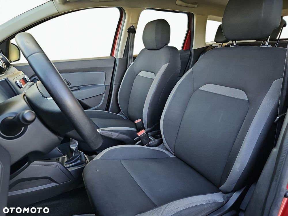 Dacia Duster 1.0 TCe Essential - 12