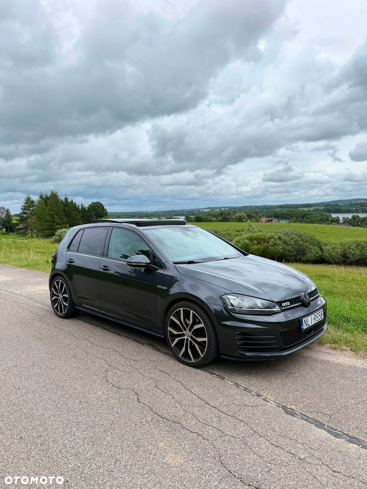 Volkswagen Golf 2.0 TDI BMT GTD DSG - 4