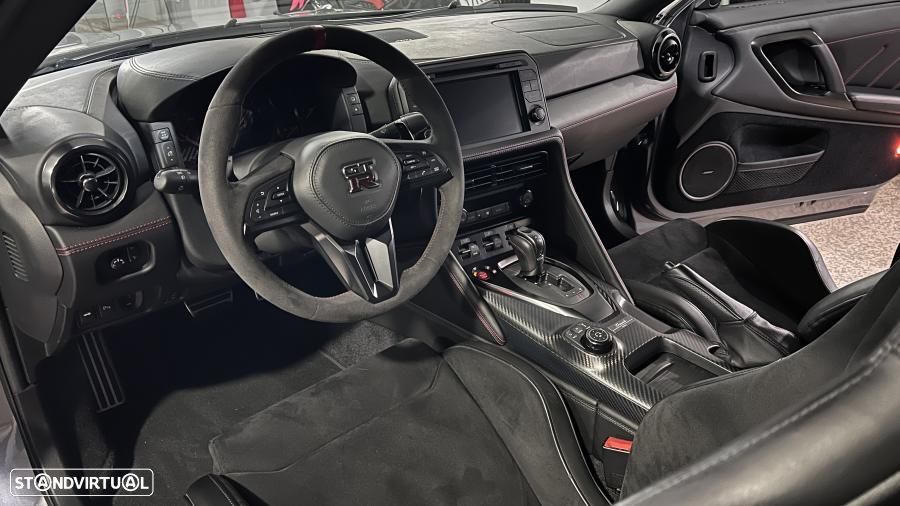 Nissan GT-R 3.8 V6 Nismo - 16