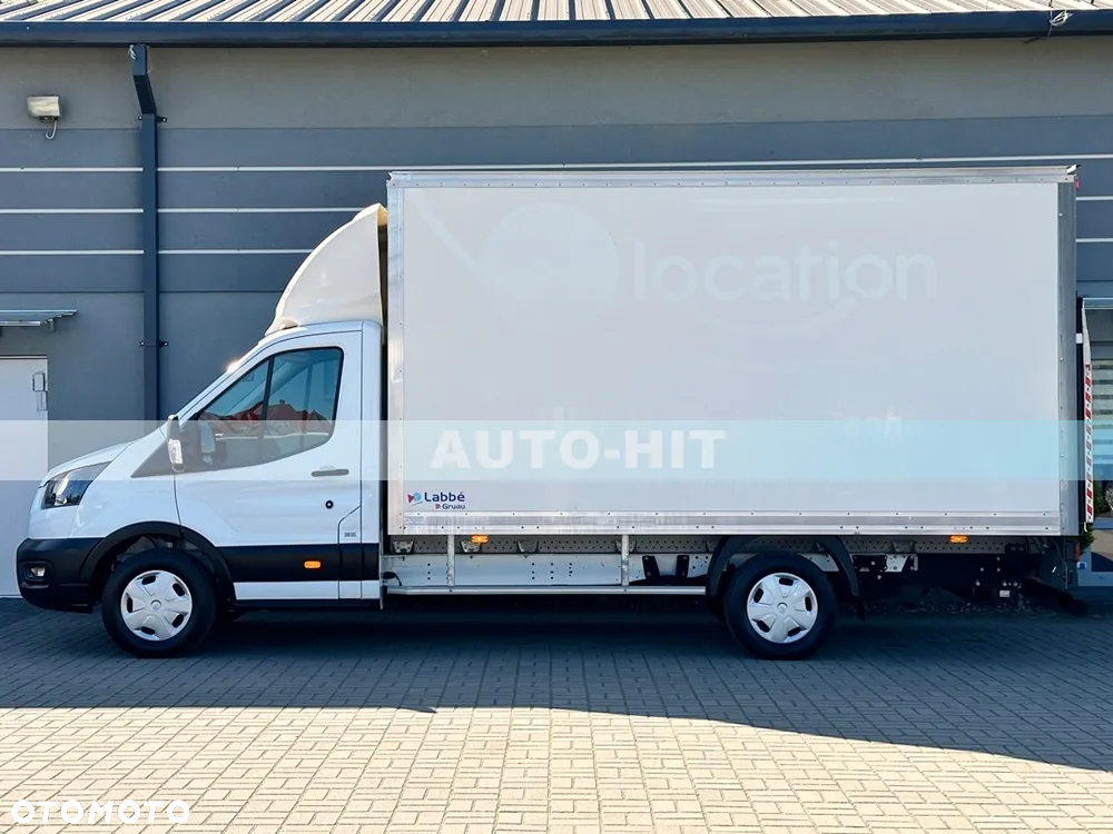 Ford Transit - 12